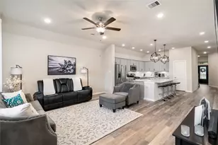 323 Fanpalm Ct, Willis, TX 77318 - Photo 19