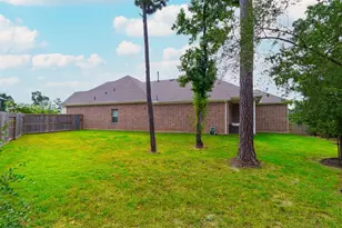 323 Fanpalm Ct, Willis, TX 77318 - Photo 43