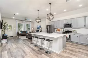 323 Fanpalm Ct, Willis, TX 77318 - Photo 17