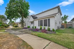 20938 Patriot Park Ln, Katy, TX 77449 - Photo 3