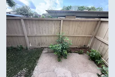 9333 Pagewood Lane, Houston, TX 77063 - Photo 5