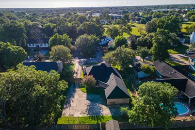 428 Old Course Dr, Friendswood, TX 77546 - Photo 21