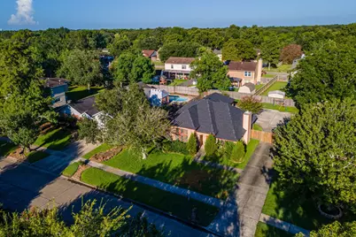 428 Old Course Dr, Friendswood, TX 77546 - Photo 3