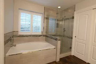 1715 Red Oak Terrace, Houston, TX 77339 - Photo 19