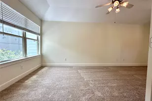 5951 S Loop E, Houston, TX 77033 - Photo 11