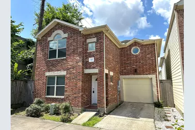 5951 South Loop E #43, Houston, TX 77033 - Photo 1