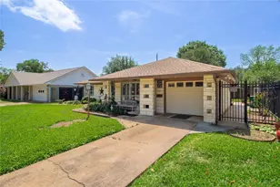 2107 Bron Holly Dr, Houston, TX 77018 - Photo 23