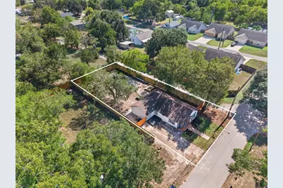503 Anderson Street, Sealy, TX 77474 - Photo 23
