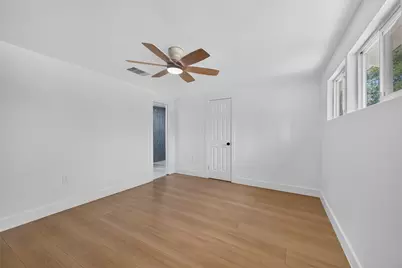 503 Anderson Street, Sealy, TX 77474 - Photo 11