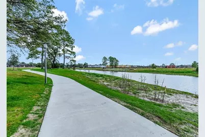 9906 Brickhouse Drive, Houston, TX 77080 - Photo 17
