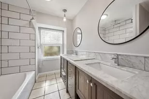 7705 Beaudelaire Cir, Galveston, TX 77551 - Photo 15