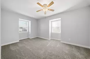 7705 Beaudelaire Cir, Galveston, TX 77551 - Photo 17