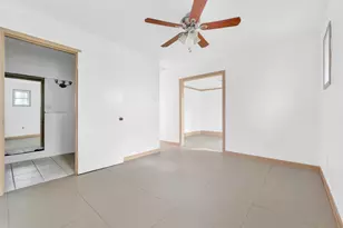 7514 Glen Manor Dr, Houston, TX 77028 - Photo 11