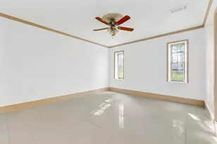 7514 Glen Manor Dr, Houston, TX 77028 - Photo 15