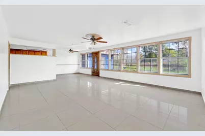 7514 Glen Manor Drive, Houston, TX 77028 - Photo 3