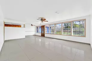 7514 Glen Manor Dr, Houston, TX 77028 - Photo 3