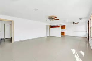 7514 Glen Manor Dr, Houston, TX 77028 - Photo 5