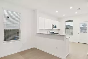 26266 Arrowleaf Dr, Magnolia, TX 77355 - Photo 5