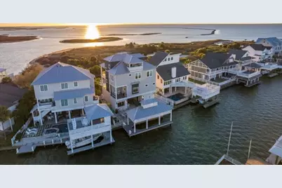 3430 Treasure Circle, Galveston, TX 77554 - Photo 7