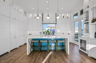 3430 Treasure Cir, Galveston, TX 77554 - Photo 9