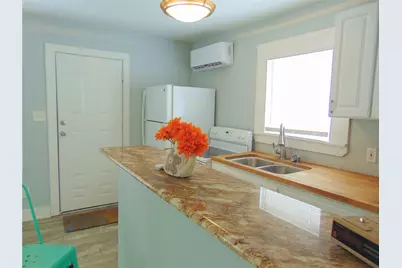 5113 Avenue O 1/2 Front Street #Front, Galveston, TX 77551 - Photo 7