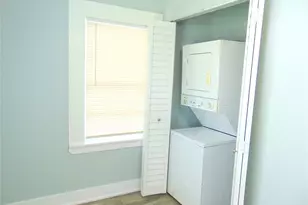 5113 Ave O 1/2 Front St, Galveston, TX 77551 - Photo 19