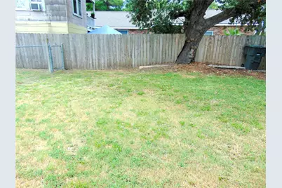 5113 Avenue O 1/2 Front Street #Front, Galveston, TX 77551 - Photo 25