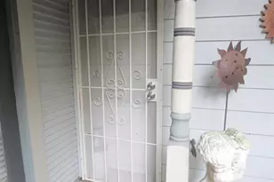 1407 Nevada St, Houston, TX 77006 - Photo 25