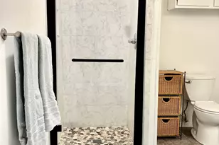 1407 Nevada St, Houston, TX 77006 - Photo 9