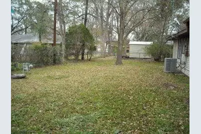 231 Gruss Drive, Houston, TX 77060 - Photo 3