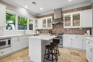 6604 Kelvin Dr, Houston, TX 77030 - Photo 5