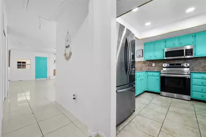 6517 S Briar Bayou Drive, Houston, TX 77072 - Photo 3