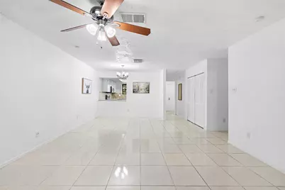 6517 S Briar Bayou Drive, Houston, TX 77072 - Photo 7