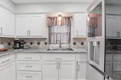 2051 Shadow Rock Drive, Houston, TX 77339 - Photo 7