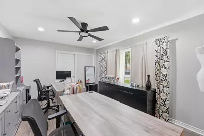 2051 Shadow Rock Drive, Houston, TX 77339 - Photo 9
