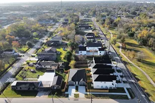 3909 Maggie St, Houston, TX 77051 - Photo 23