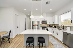 3909 Maggie St, Houston, TX 77051 - Photo 9