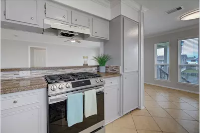 1180 Sailfish Street, Bayou Vista, TX 77563 - Photo 13