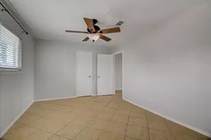 1180 Sailfish St, Bayou Vista, TX 77563 - Photo 17