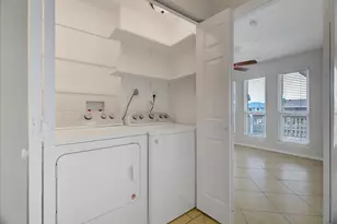 1180 Sailfish St, Bayou Vista, TX 77563 - Photo 29