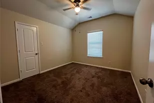 2340 La Salle Woods, Conroe, TX 77304 - Photo 23