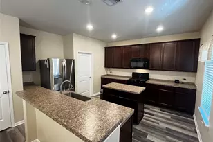 2340 La Salle Woods, Conroe, TX 77304 - Photo 13
