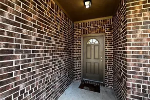 2340 La Salle Woods, Conroe, TX 77304 - Photo 3