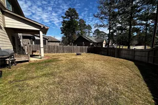 2340 La Salle Woods, Conroe, TX 77304 - Photo 27