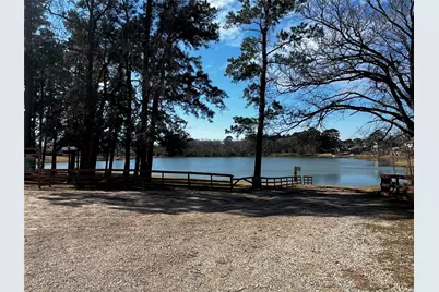 2340 La Salle Woods, Conroe, TX 77304 - Photo 33