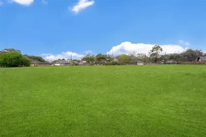 8905 Hinman Street, Houston, TX 77061 - Photo 19