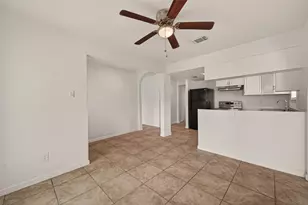 6311 Tall Willow Dr, Houston, TX 77088 - Photo 9