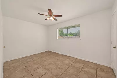 6311 Tall Willow Drive, Houston, TX 77088 - Photo 29