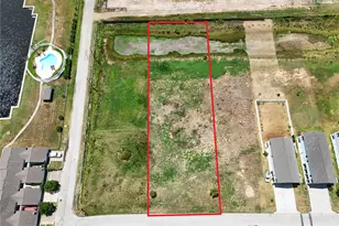 2449 103rd St, Galveston, TX 77554 - Photo 1