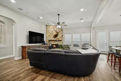 296 Westwood Drive Drive, League City, TX 77573 - Photo 7
